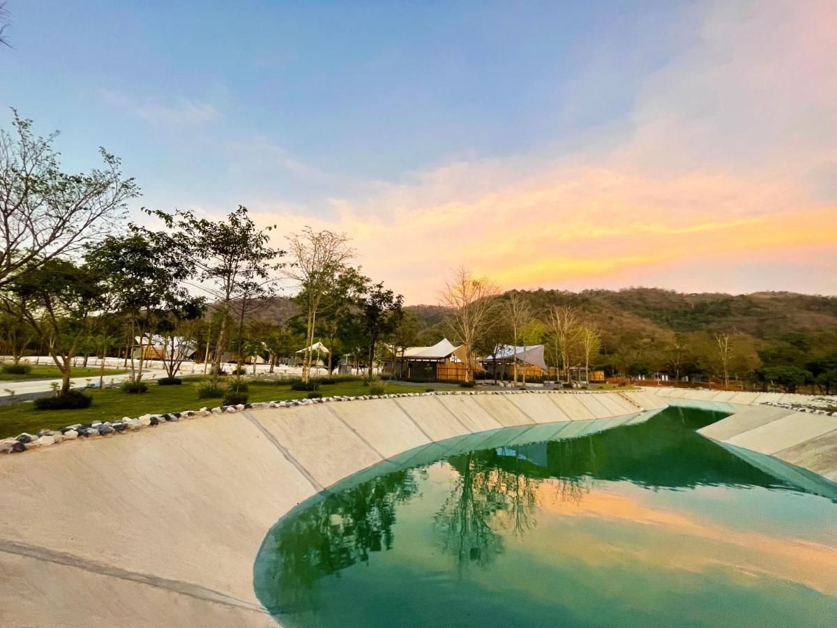 The Wild Khao Yai Ξενοδοχείο Klang Dong Εξωτερικό φωτογραφία